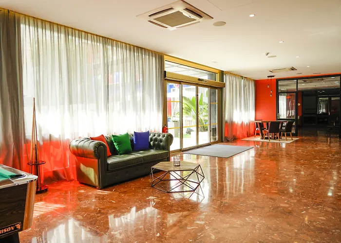 Lloret Vibe Affiliated By Fergus (adults Only) 滨海略雷特